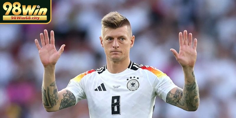 Những phẩm chất làm nên một tiền vệ hay nhất thế giới